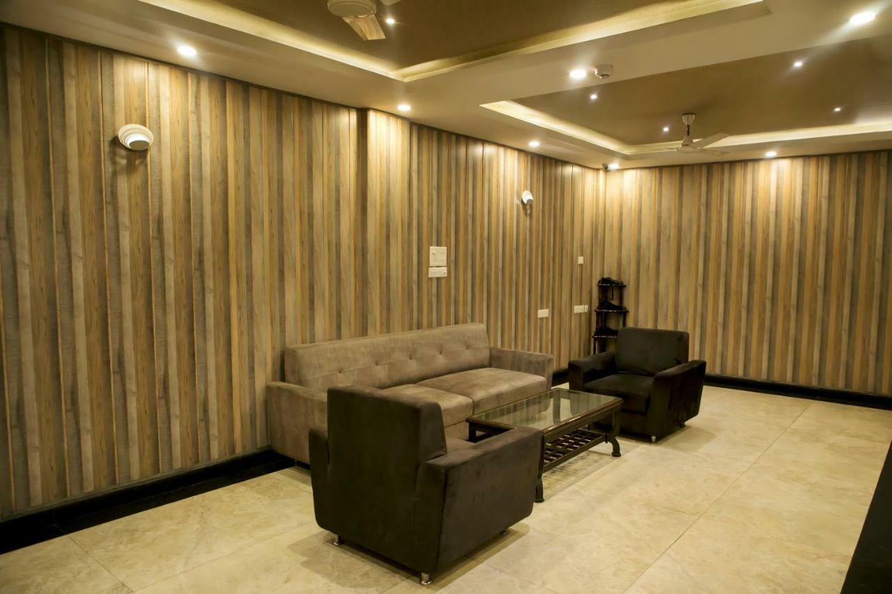 Ganges Grand